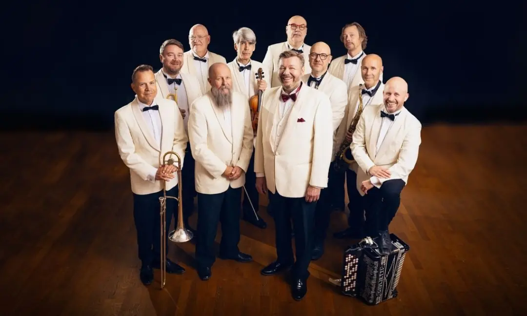 Juha Hostikka & Dallapé-orkesteri — Savoy-teatteri, Helsinki